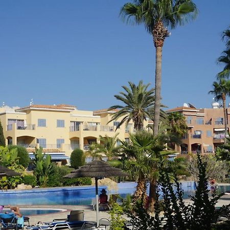 Limnaria Gardens Paphos, Near Beach ภายนอก รูปภาพ